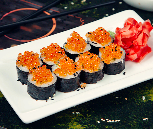 sushi nigiri de salmón